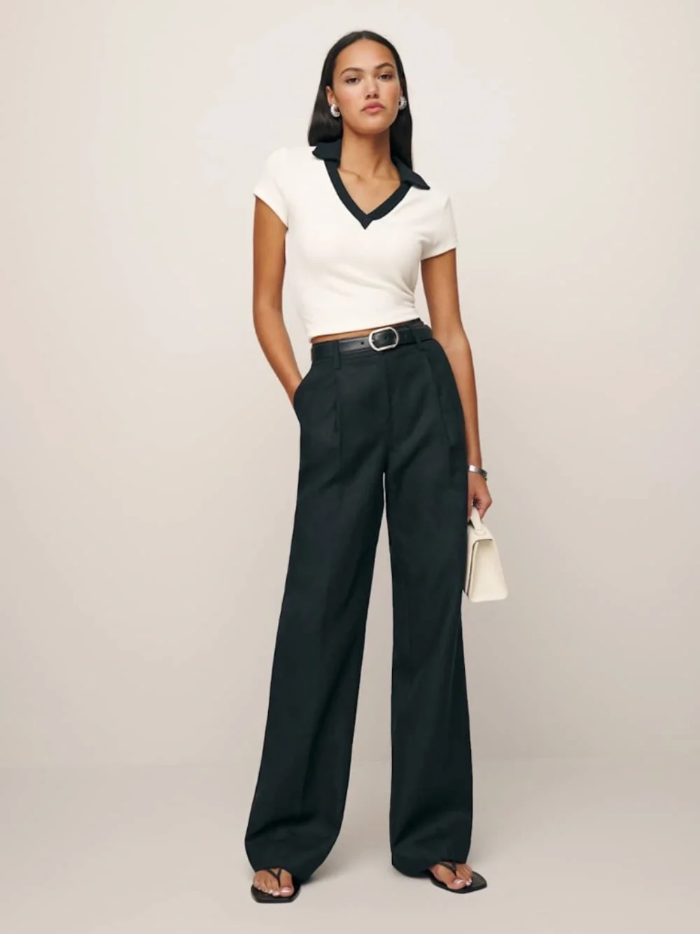 Reformation Alex Linen Mid Rise Short Pant Black - Size 10P